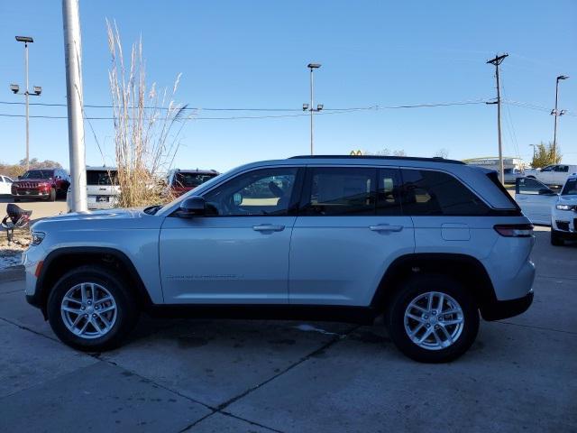 new 2024 Jeep Grand Cherokee car, priced at $36,465