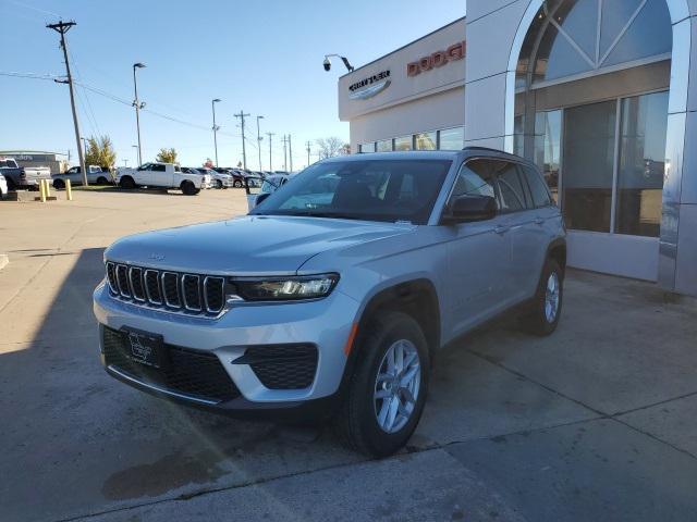 new 2024 Jeep Grand Cherokee car, priced at $36,465