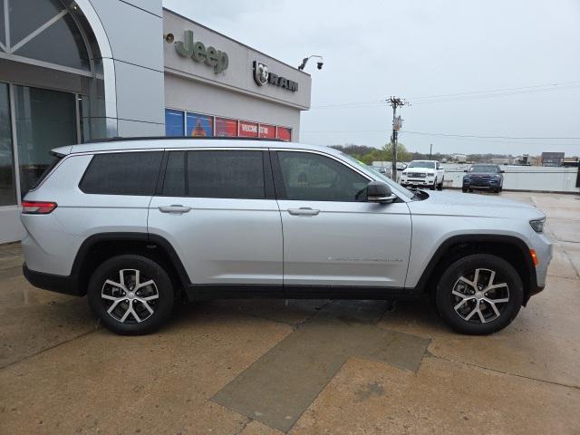 used 2024 Jeep Grand Cherokee L car, priced at $41,591