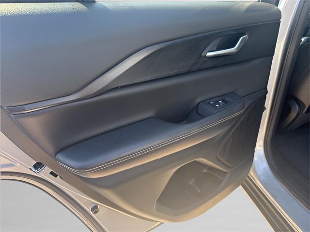 used 2024 Jeep Grand Cherokee car, priced at $27,107