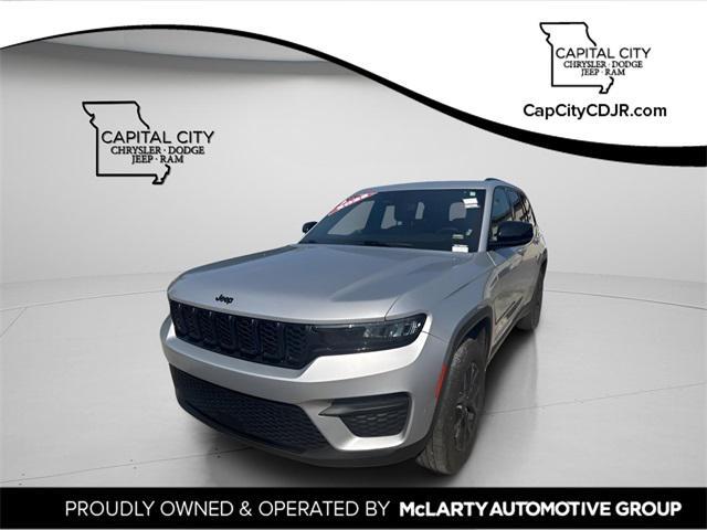 used 2024 Jeep Grand Cherokee car, priced at $27,107