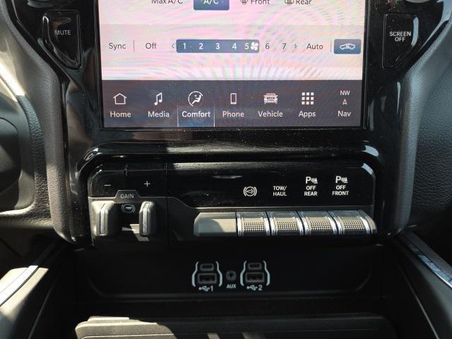new 2025 Ram 2500 car, priced at $67,125
