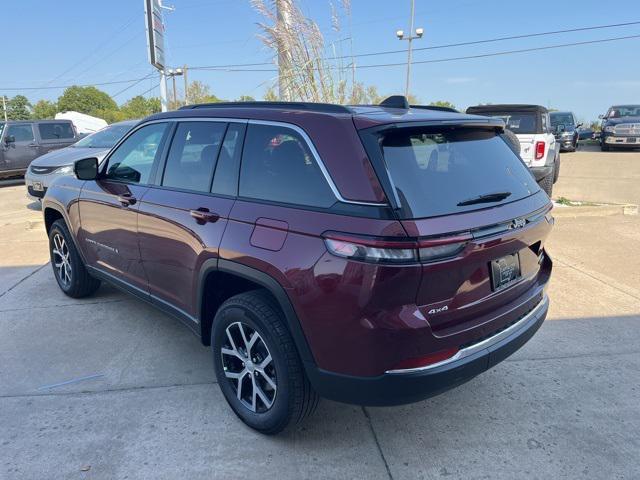 new 2025 Jeep Grand Cherokee car, priced at $44,805