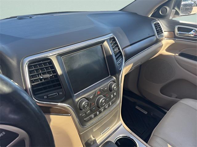 used 2017 Jeep Grand Cherokee car, priced at $13,449