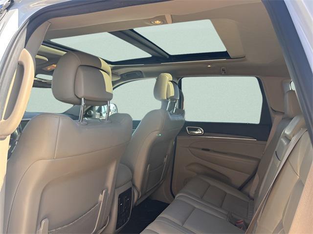 used 2017 Jeep Grand Cherokee car, priced at $13,449