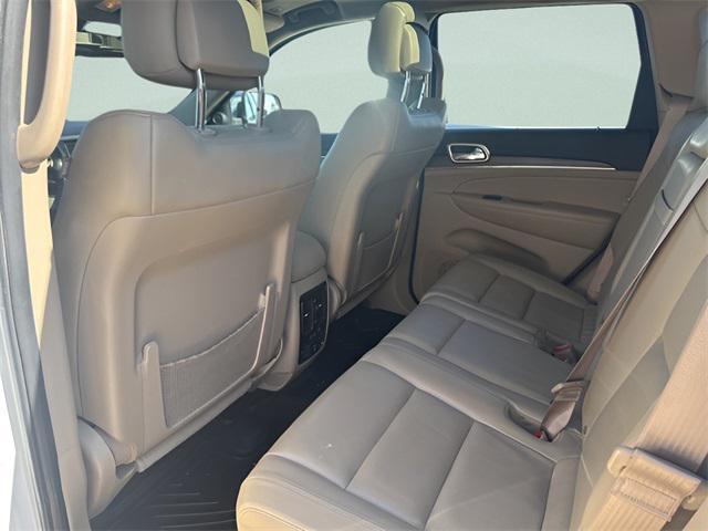used 2017 Jeep Grand Cherokee car, priced at $13,449