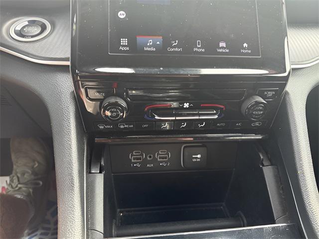 used 2024 Jeep Grand Cherokee car, priced at $25,908