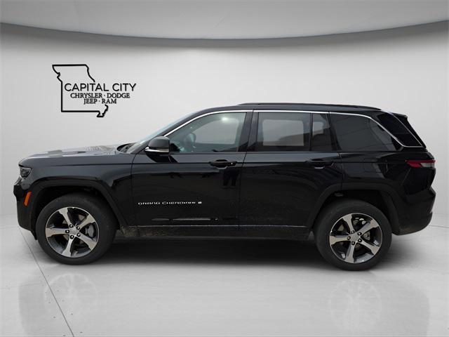 new 2025 Jeep Grand Cherokee car, priced at $43,635