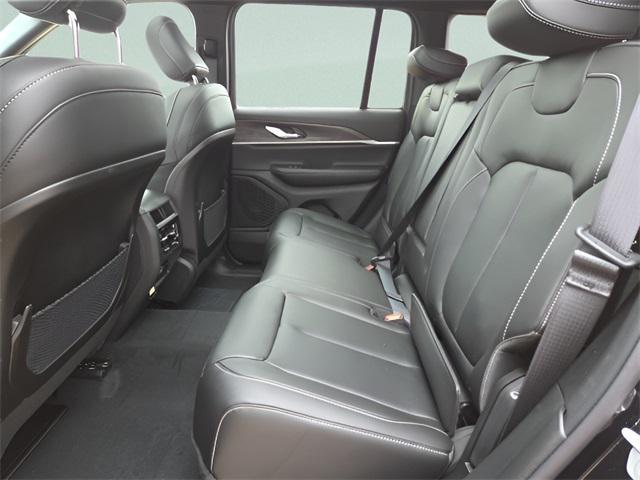 new 2025 Jeep Grand Cherokee car, priced at $43,635