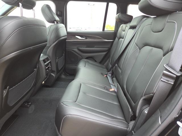 new 2025 Jeep Grand Cherokee car, priced at $45,266
