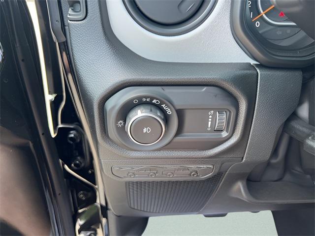 new 2025 Jeep Wrangler car, priced at $42,500