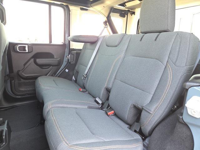 new 2025 Jeep Wrangler car, priced at $45,027