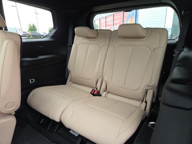 new 2025 Jeep Grand Cherokee L car, priced at $45,735