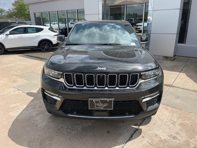 new 2024 Jeep Grand Cherokee car, priced at $49,204