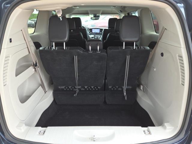 used 2022 Chrysler Pacifica car, priced at $21,363