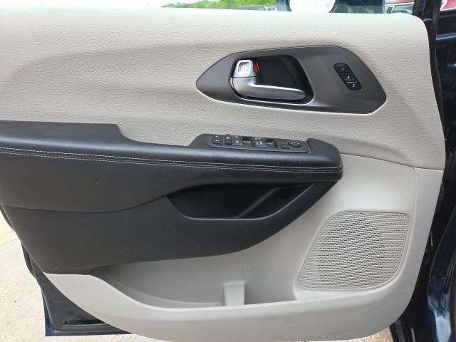 used 2022 Chrysler Pacifica car, priced at $21,363