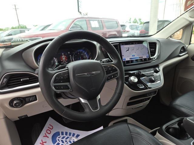 used 2022 Chrysler Pacifica car, priced at $21,363
