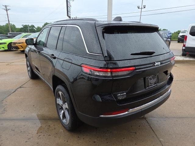 new 2025 Jeep Grand Cherokee car, priced at $43,635