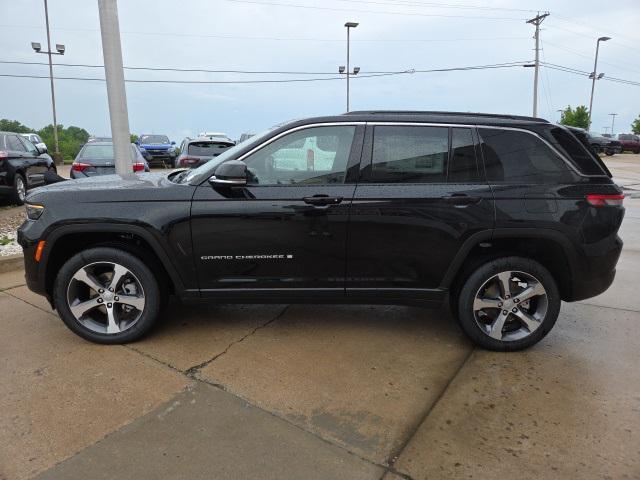 new 2025 Jeep Grand Cherokee car, priced at $43,635