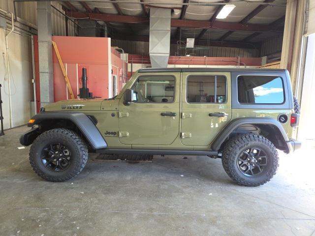 new 2025 Jeep Wrangler car, priced at $43,575