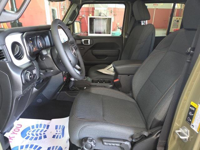 new 2025 Jeep Wrangler car, priced at $43,575