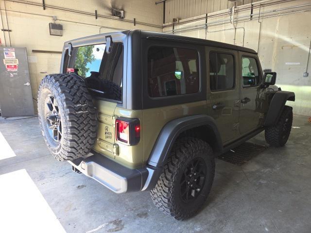 new 2025 Jeep Wrangler car, priced at $43,575