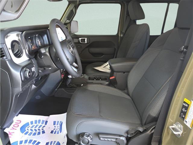 new 2025 Jeep Wrangler car, priced at $43,575