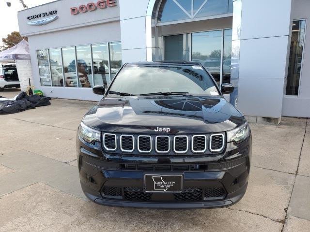 new 2025 Jeep Compass car, priced at $25,435