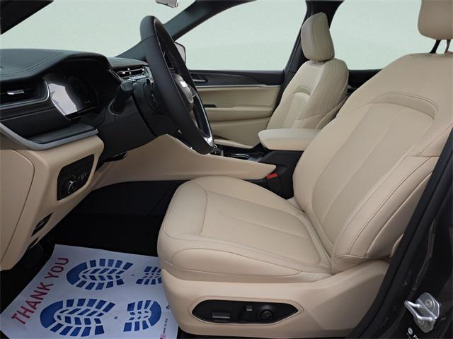 new 2025 Jeep Grand Cherokee L car, priced at $45,835