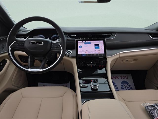 new 2025 Jeep Grand Cherokee L car, priced at $45,835