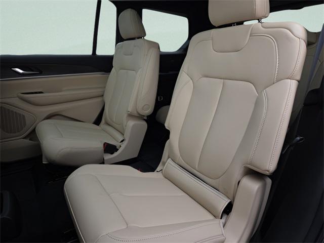 new 2025 Jeep Grand Cherokee L car, priced at $45,835