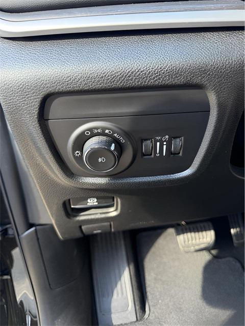 used 2024 Jeep Grand Cherokee L car, priced at $35,464