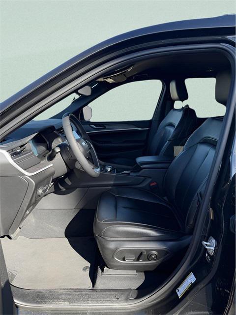 used 2024 Jeep Grand Cherokee L car, priced at $35,464