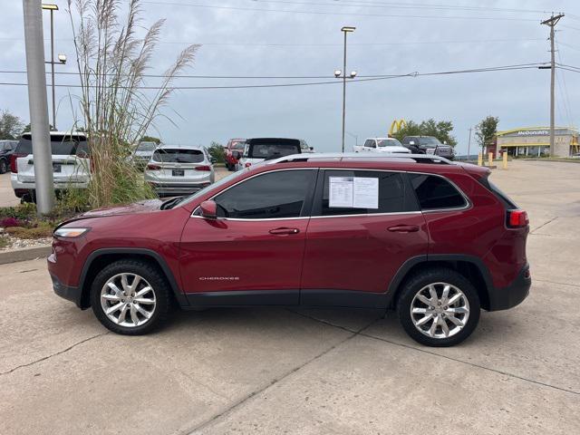 used 2017 Jeep Cherokee car, priced at $11,400