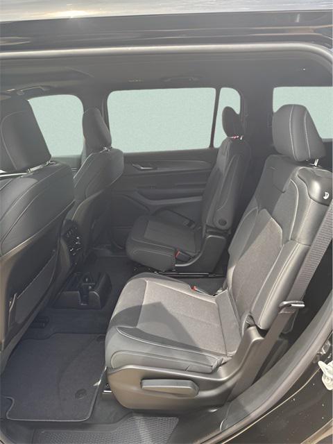 new 2025 Jeep Grand Cherokee L car, priced at $36,625