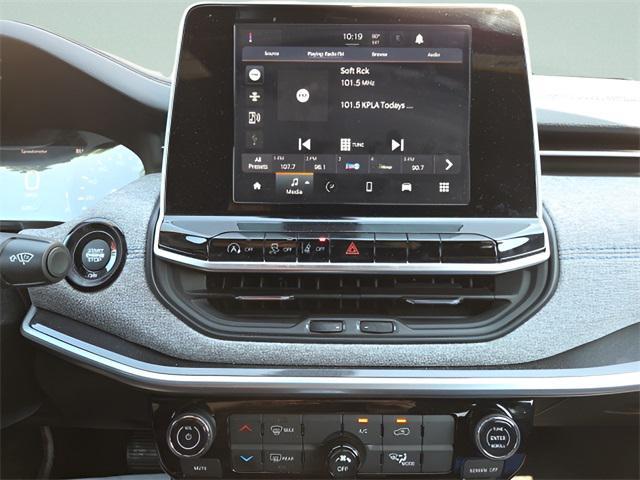 new 2025 Jeep Compass car, priced at $22,495