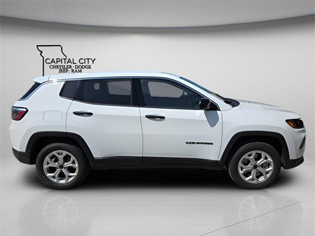 new 2025 Jeep Compass car, priced at $22,495