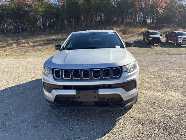 new 2025 Jeep Compass car, priced at $25,090