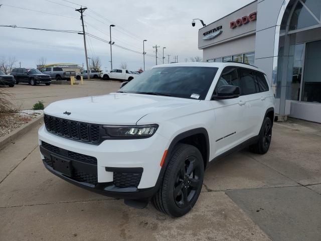 new 2025 Jeep Grand Cherokee L car, priced at $44,075