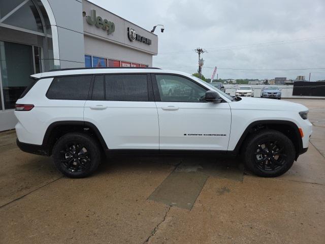 new 2025 Jeep Grand Cherokee L car, priced at $41,385