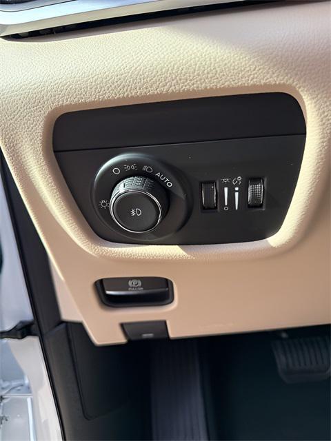 new 2025 Jeep Grand Cherokee L car, priced at $49,840