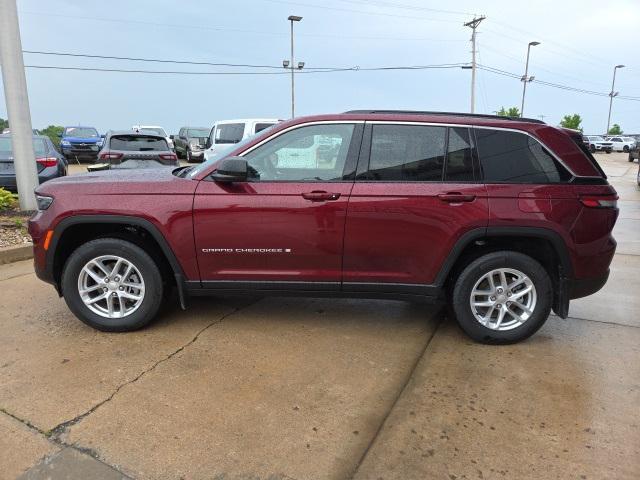 new 2025 Jeep Grand Cherokee car, priced at $31,999
