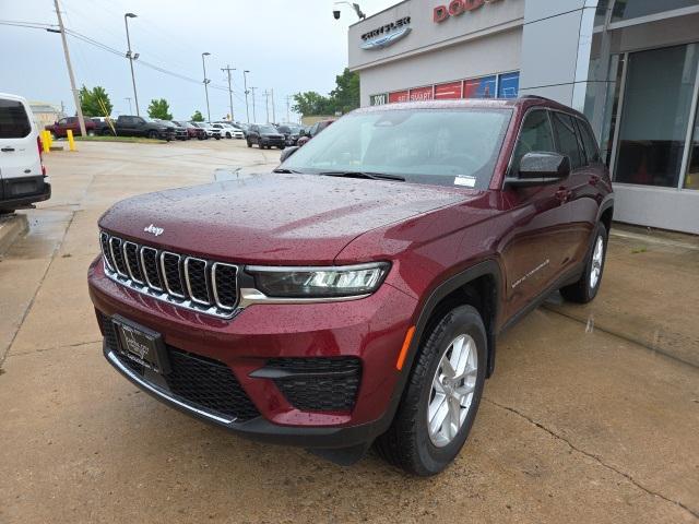 new 2025 Jeep Grand Cherokee car, priced at $31,999