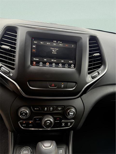used 2021 Jeep Cherokee car, priced at $15,656