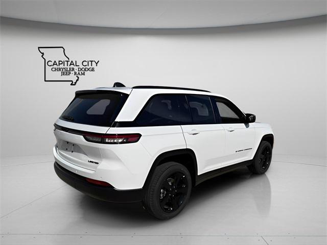 new 2025 Jeep Grand Cherokee car, priced at $41,390