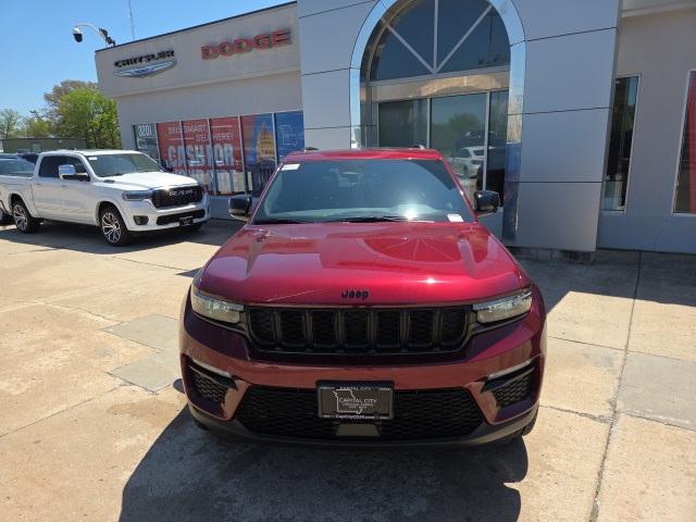 new 2025 Jeep Grand Cherokee car, priced at $41,936