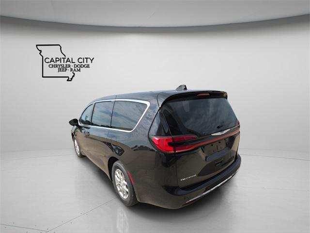 new 2025 Chrysler Pacifica car, priced at $38,725