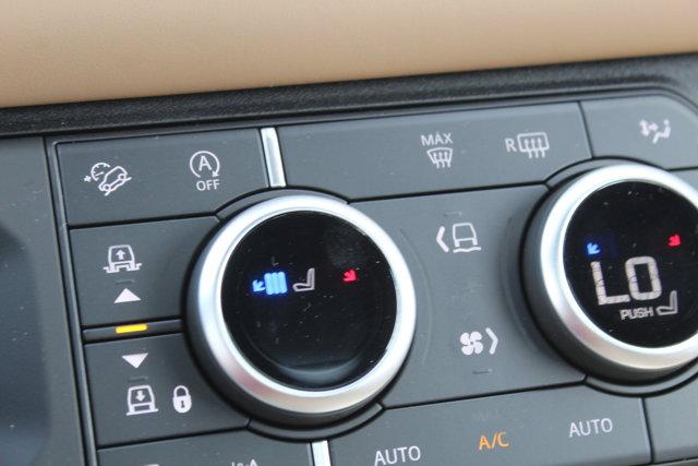 new 2025 Land Rover Defender car