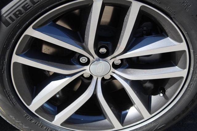 new 2025 Land Rover Discovery Sport car