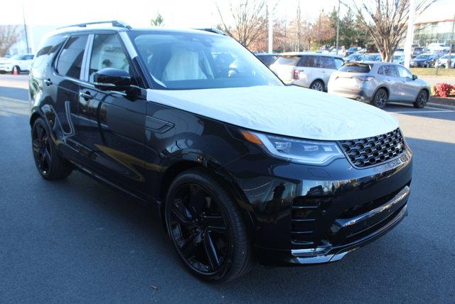 new 2025 Land Rover Discovery car, priced at $76,668